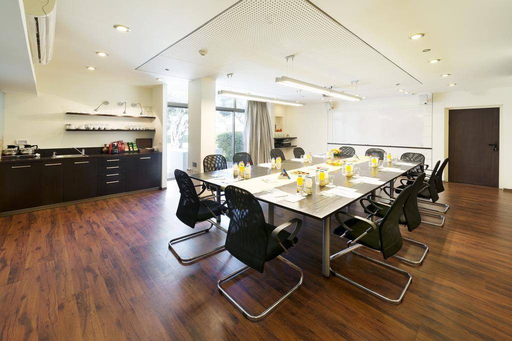 Shefayim Kibbutz Hotel Kültér fotó